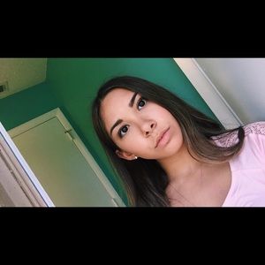 Meet your Posher, Hailey